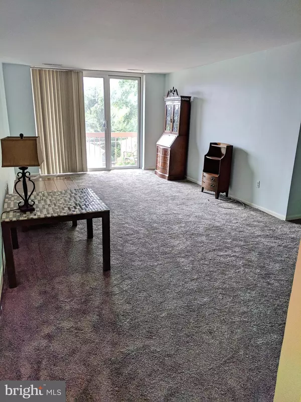 Baltimore, MD 21208,130 SLADE AVE #411