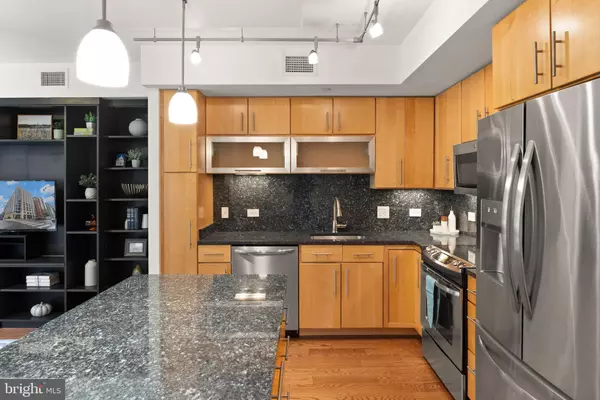 Washington, DC 20003,1025 1ST ST SE #310