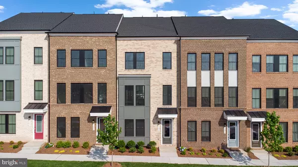 Herndon, VA 20171,13928 AVIATION PL