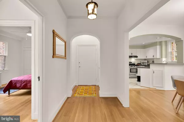 Washington, DC 20008,3041 SEDGWICK ST NW #402D