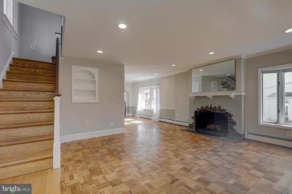 Wynnewood, PA 19096,243 ROCK GLEN RD