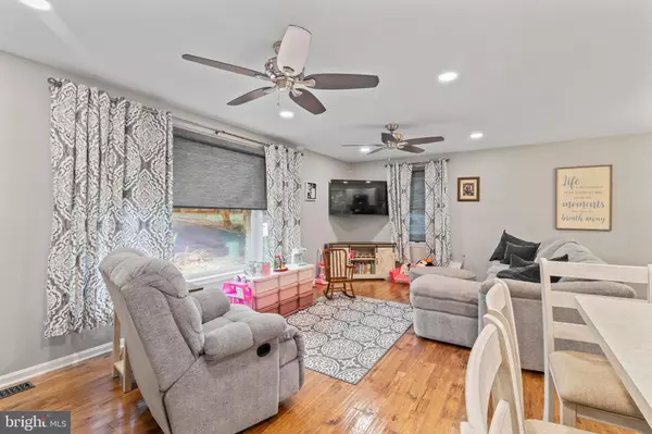 Hollywood, MD 20636,44350 CLARKES LANDING RD