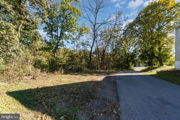 Mifflin, PA 17058,114 SUMMIT ST