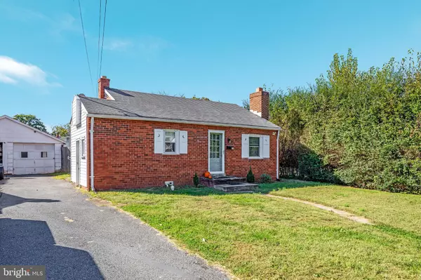 Front Royal, VA 22630,514 MANASSAS AVE