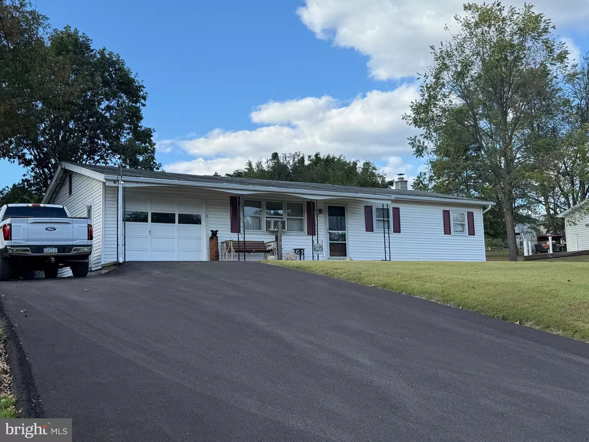 Duncannon, PA 17020,8 PRINCETON ST
