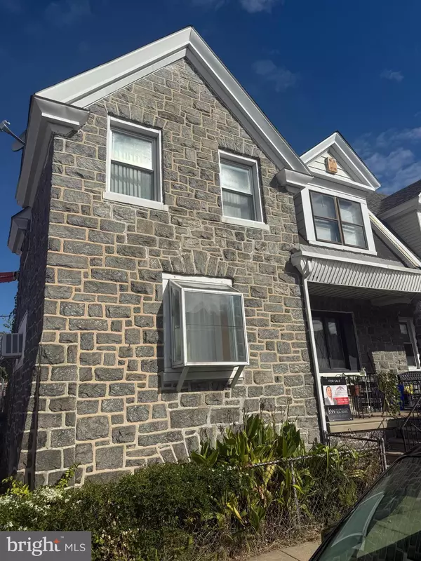 Philadelphia, PA 19151,6113 MASTER ST