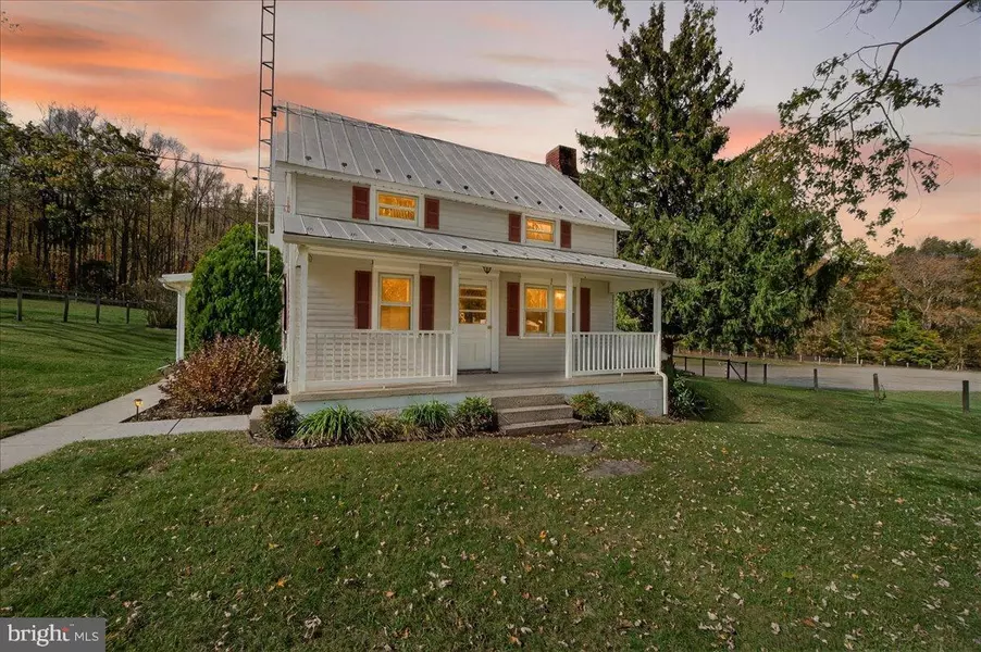 11804 PLEASANT WALK RD, Myersville, MD 21773