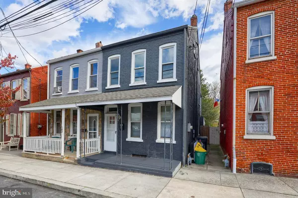 Columbia, PA 17512,145 S 8TH ST