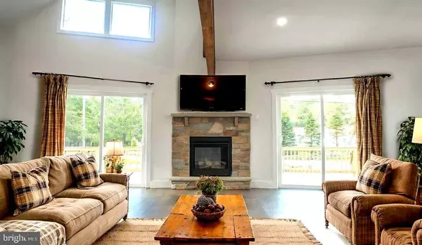 Albrightsville, PA 18210,158 PETRARCH TRAIL