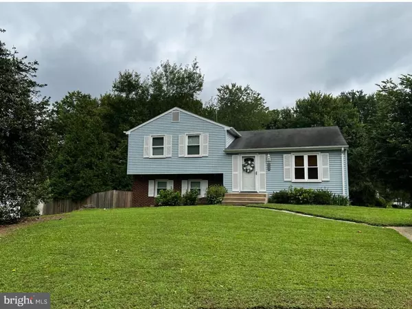 15303 WHISPERING GLEN CT, Centreville, VA 20120