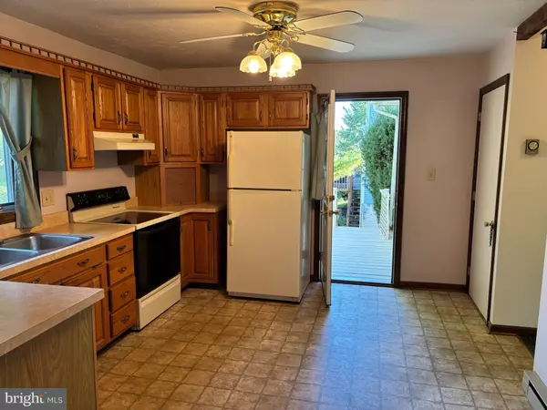 Ephrata, PA 17522,474 N MAPLE ST