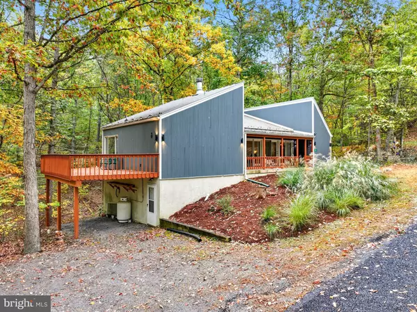 Basye, VA 22810,16 SPRUCE HOLLOW RD