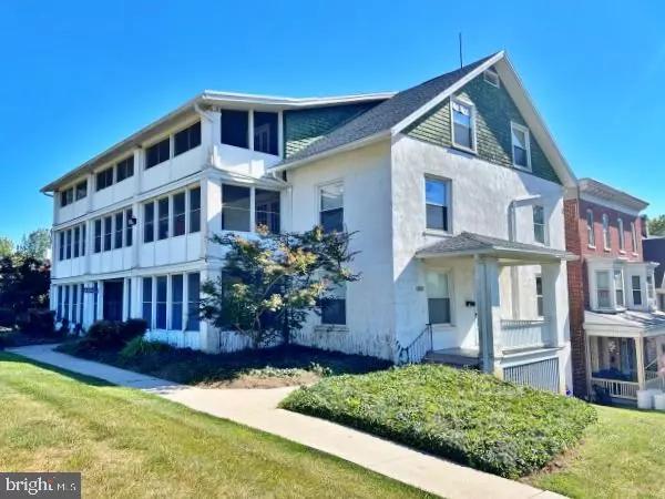 424 LINDEN AVE #1ST FLOOR FRONT, York, PA 17404