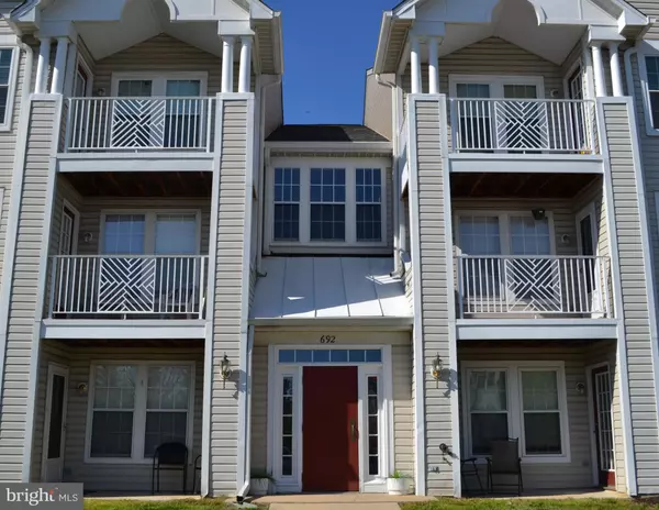 692 WINDING STREAM WAY #102, Odenton, MD 21113