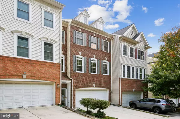 Alexandria, VA 22306,3335 BEECHCLIFF DR