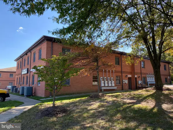 Manassas, VA 20109,10535 CRESTWOOD DR #201