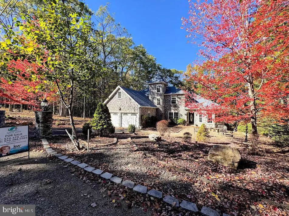 Hazleton, PA 18202,113 SILVER CLOUD LANE