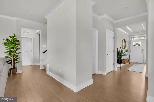 White Plains, MD 20695,4465 SHAKESPEARE CIR