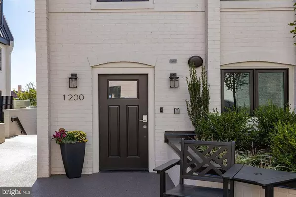 Washington, DC 20007,1200 ETON CT NW