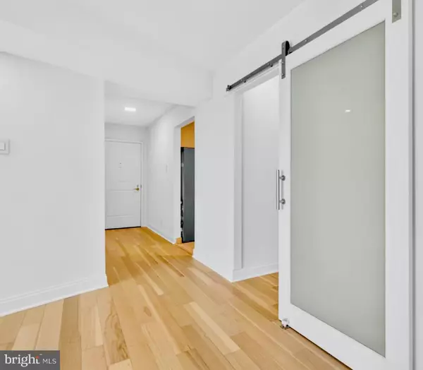 Chevy Chase, MD 20815,4601 N PARK AVE #1509-J