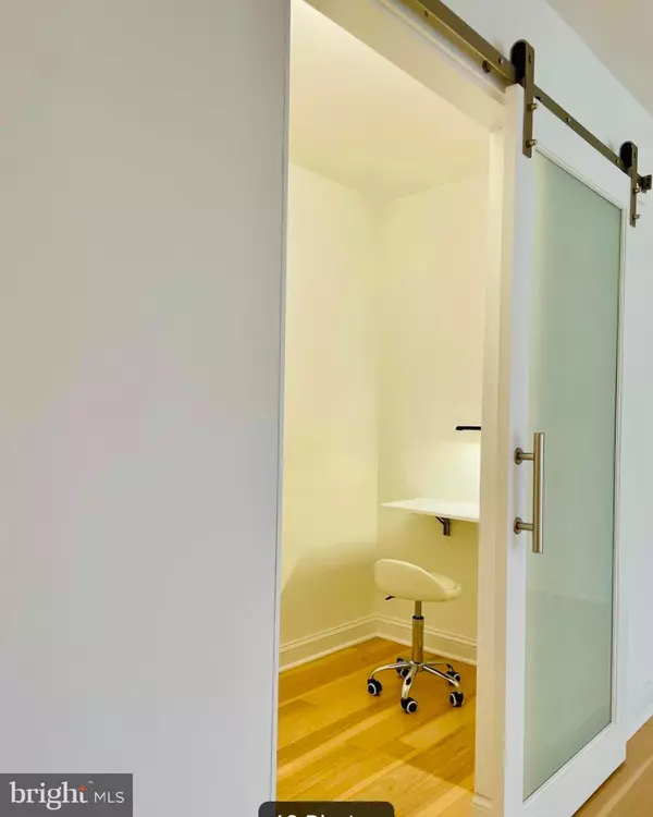 Chevy Chase, MD 20815,4601 N PARK AVE #1509-J