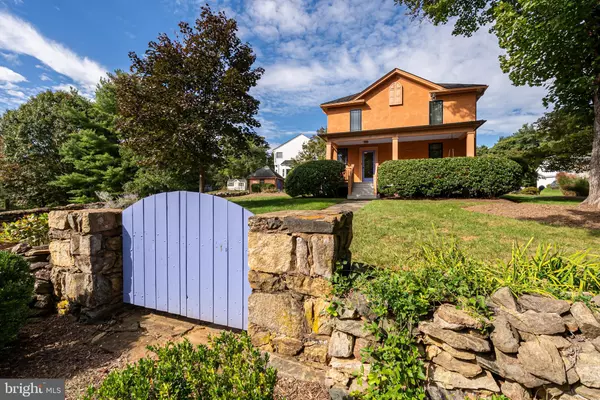 Round Hill, VA 20141,35551 SASSAFRAS DR