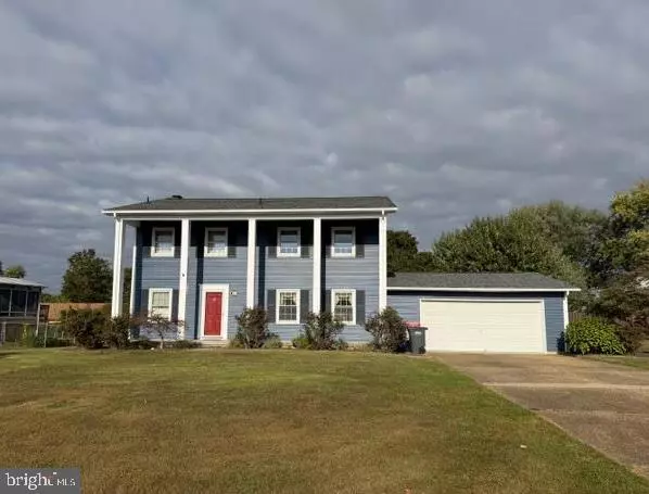 309 FREDERICKTOWNE DR, Stephens City, VA 22655