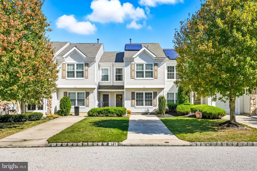 145 BUCKINGHAM WAY, Mount Laurel, NJ 08054