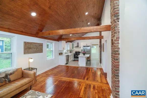 Charlottesville, VA 22902,911 BOLLING AVE