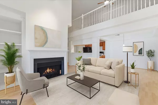 Sterling, VA 20165,20419 RIVERBEND SQ #301