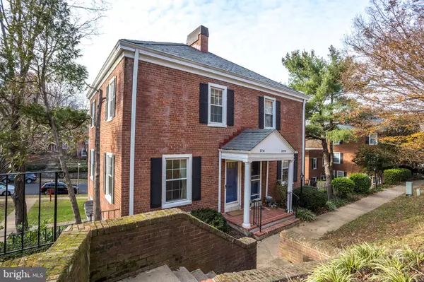 Arlington, VA 22206,2741 S BUCHANAN ST