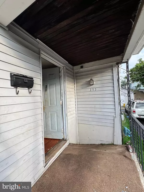 Trenton, NJ 08609,313 TIOGA ST