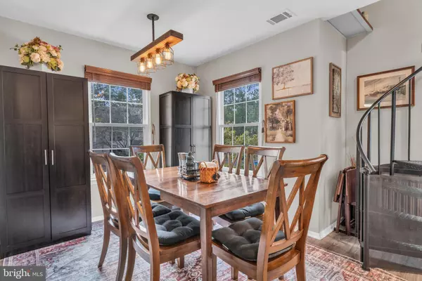 Jackson, NJ 08527,709 BLUEBELL DR