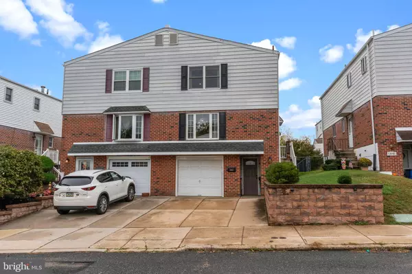 Philadelphia, PA 19116,13053 DOROTHY DR