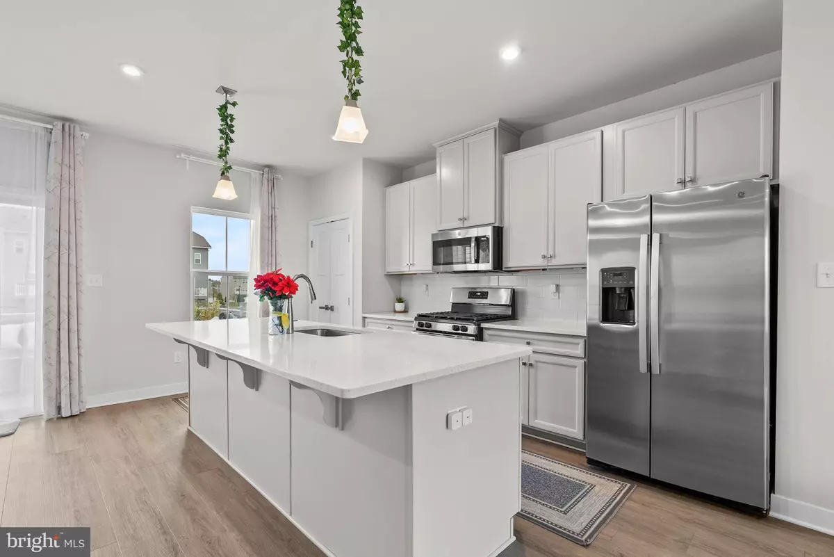 Swedesboro, NJ 08085,104 WATERFORD WAY