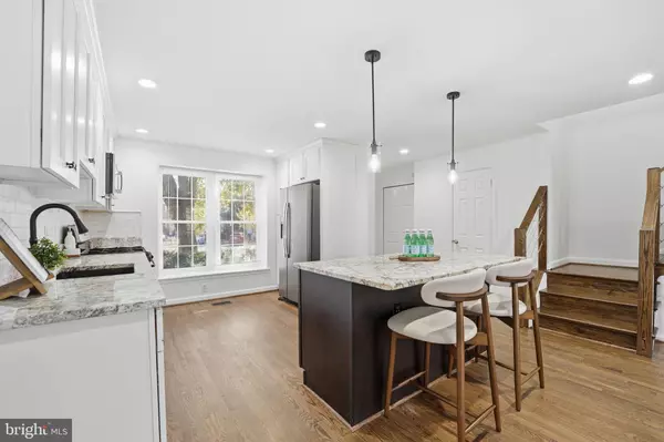 Alexandria, VA 22315,7460 TOWCHESTER CT