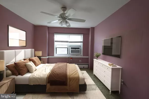 Philadelphia, PA 19103,118 S 21ST ST #813