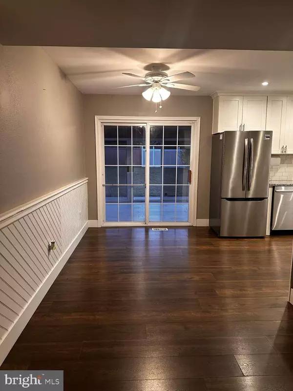 Williamstown, NJ 08094,1054 BRADFORD DR