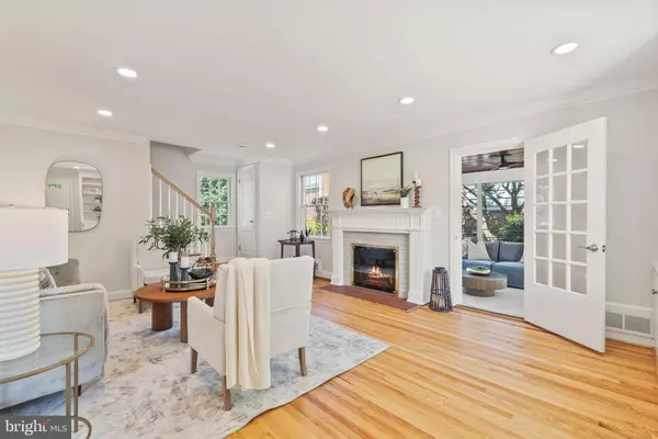 620 MELROSE ST, Alexandria, VA 22302