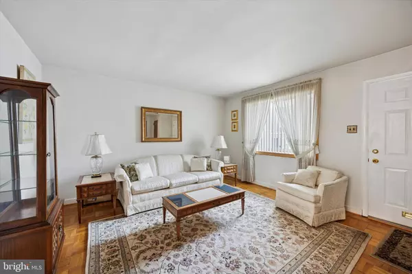 Philadelphia, PA 19145,2925 S CARLISLE ST