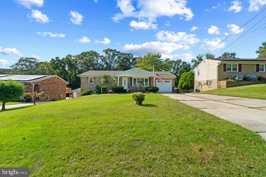 210 OAK DR, Pasadena, MD 21122