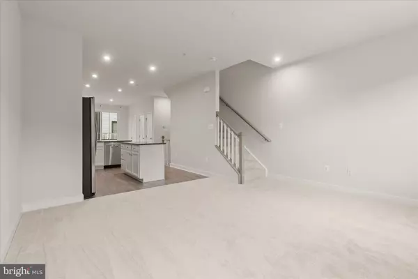 Glen Burnie, MD 21060,538 LEVANNA LN