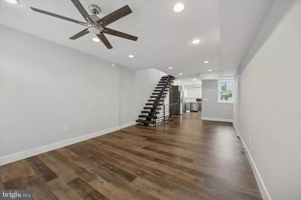 Philadelphia, PA 19146,2222 WHARTON ST