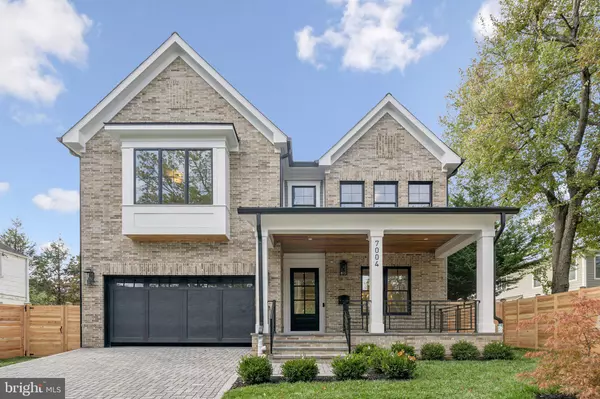 7004 CLARENDON RD, Bethesda, MD 20814