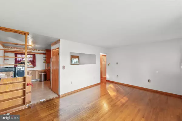 Winchester, VA 22602,2294 FRONT ROYAL