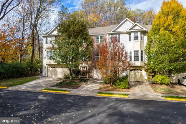 12098 ANTLER CT, Fairfax, VA 22030