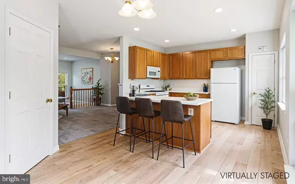 Fairfax, VA 22030,12098 ANTLER CT