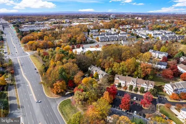 Fairfax, VA 22030,12098 ANTLER CT