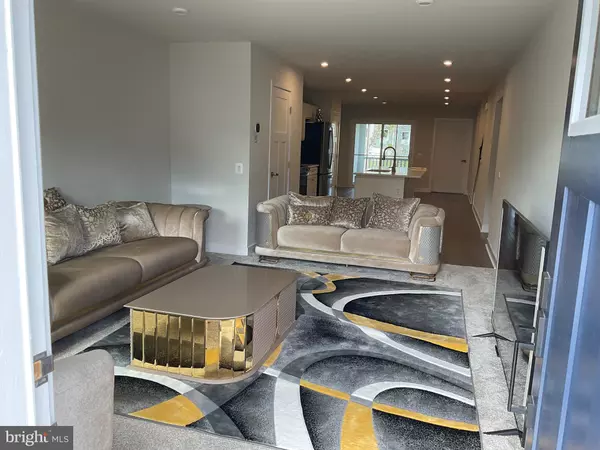 Fredericksburg, VA 22408,4317 SOUTHERBY DR