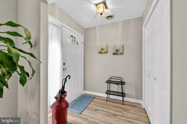 Wyomissing, PA 19610,136 HEATHER LN